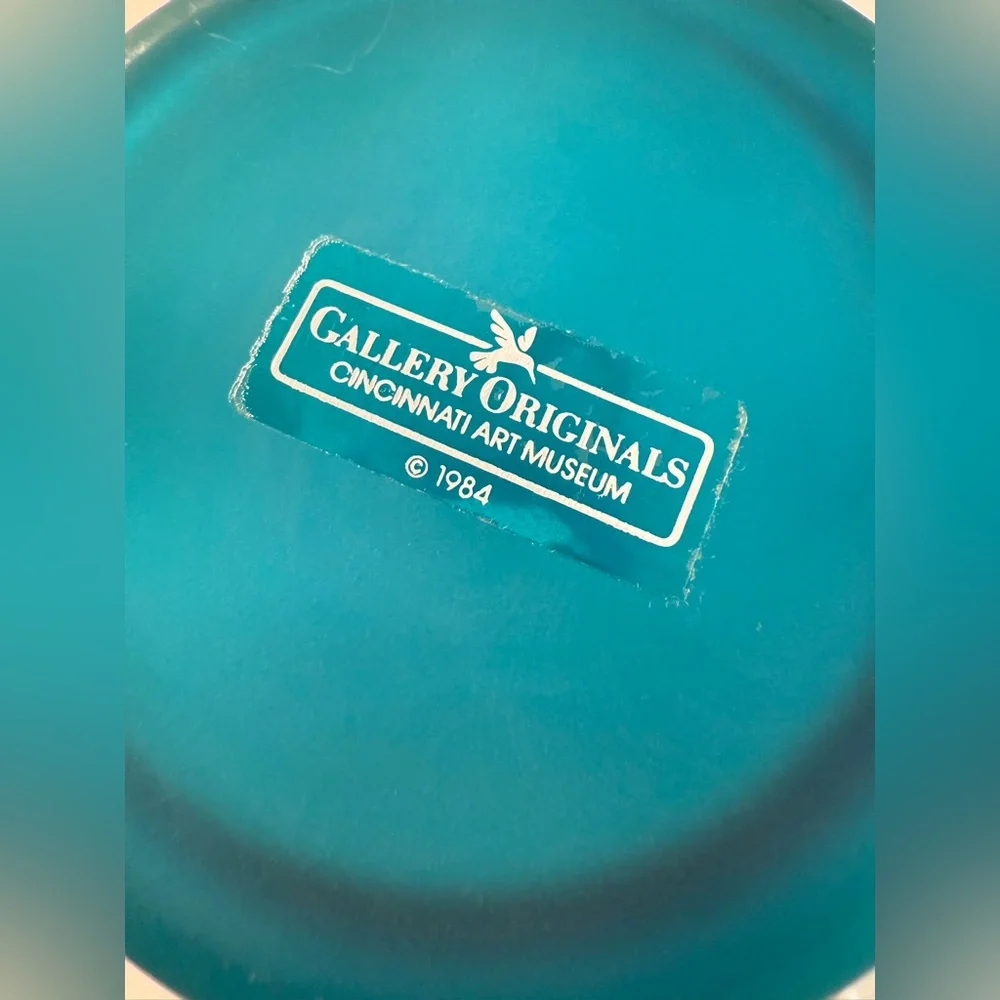 Vtg Fenton Vase Azure Blue Hand Blown Satin Finish Cincinnati‎ Gallery Original